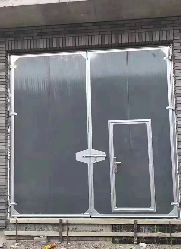 杨陵工业平开门在大型设备制造车间的应用实例